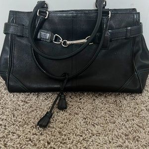 COACH HAMPTONS BLACK BAG - CIRCA 2005 - CLASSIC COACH LEATHER AND TOTE